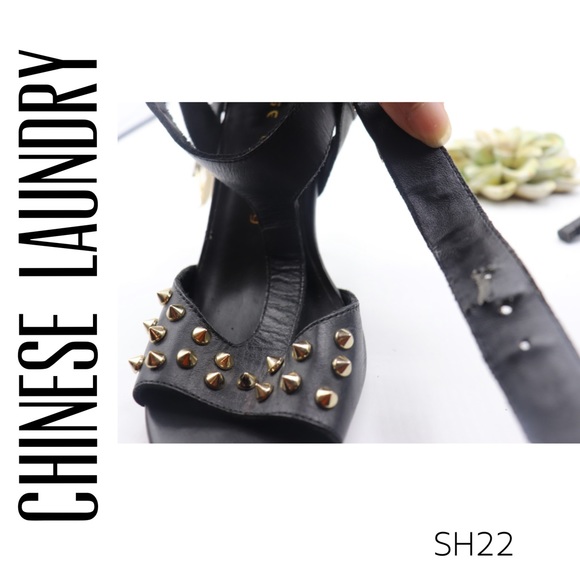 Chinese Laundry T-strap Heels (SH22) - Picture 7 of 8